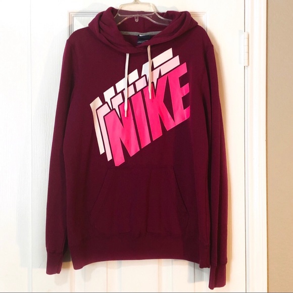 Nike Tops - Nike Sweatshirt Nike Tops - Nike Sweatshirt